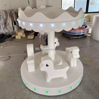 Manège d'animaux lumineux à LED blancs pour jeux souples, carrousel rotatif pour enfants pour la location de cafés ludiques, les fêtes et la décoration d'événements