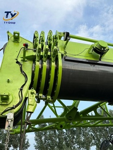 Grúa hidráulica usada Zoomlion ZTC500A-1 de 50 toneladas, año 2022, 2000 horas de uso, para construcción. - Product Image 3