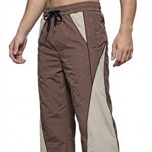 Conjunto Deportivo para Hombre en Color Marrón con Bloques de Color, Manga Larga, Cuello Alto, Pantalones Casuales con Bolsillos Laterales y Cintura Elástica para Invierno - Product Image 6