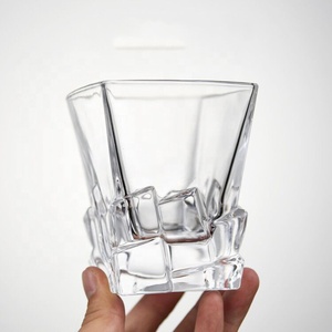Vendita calda varie forme <span class=keywords><strong>bicchiere</strong></span> da whisky in cristallo trasparente - Product Image 4