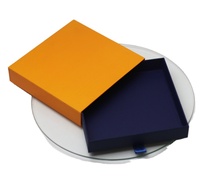Boîte à tiroirs de vêtements de marque personnalisée de luxe Emballage en papier de stratification brillant pour écharpes, chaussettes, conception de tiroir coulissant UV Advantage