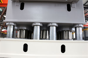 Produsen Cina 2500Ton pelat pintu baja mesin Embossing <span class=keywords><strong>dor</strong></span> dijual - Product Image 2