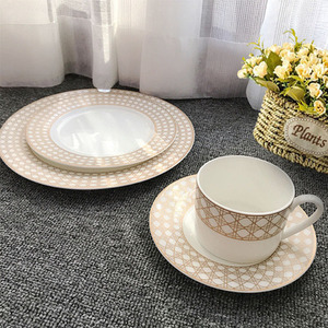 Best Selling Nordic Luxury Golden Dining Room Set Ceramic Plate with Gift Box - Product Image 2