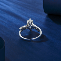 Bagues personnalisées Fabricant de bagues Moissanite classique en argent sterling S925 à six broches Oeil de cheval Bague de mariage de luxe