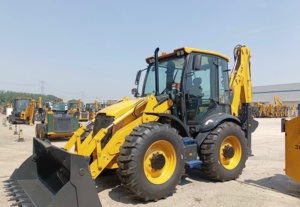 Chargeuse-pelleteuse robuste 777A 8,4t avec godet de chargement de 1,0 m³ et godet de rétrocaveuse de 0,2 m³ standard, avec tarière, ripper et grappin - Product Image 4