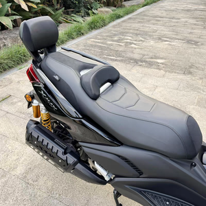 Asiento modificado para Yamaha XMAX 2023-2026 – Asiento cómodo XMAX 4 cm más bajo con respaldo elevado - Product Image 4