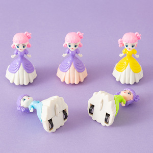 Voiture à friction Little Princess pour filles, jouet en plastique, véhicule à friction pour enfants de 2 à 4 ans, ornement de bureau, cadeau - Product Image 2