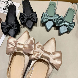 Sandalias planas de satén con lazo para mujer, zapatos planos de tela satinada con lazo a la moda para verano - Product Image 2
