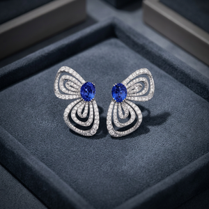 Boucles d'oreilles papillon de luxe en or blanc 18 carats avec saphir bleu et diamants pour femmes, bijoux haut de gamme, boucles d'oreilles à clous en saphir naturel - Product Image 4