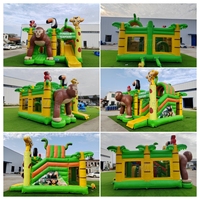 Château gonflable commercial Jungle Safari avec toboggan, gorille géant, girafe, toucan, perroquet, pour location événementielle