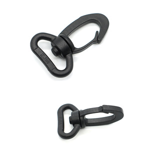 Plastic Rotating Hook For Backpack <b>Straps</b> And Bags With <b>Webbing</b> 20Mm Outdoor Use - Product Image 1