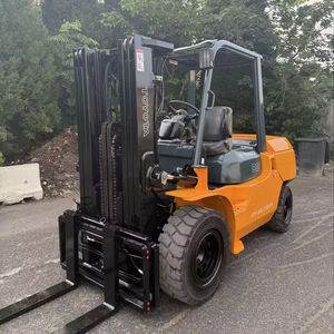 Chariot élévateur diesel d'occasion 5 tonnes, transpalette japonais FD30 FD50 FD80, équipement de levage à déplacement latéral Three Master, garantie 6 mois - Product Image 1