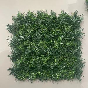 سياج شبكي من الصنوبر الصناعي للأماكن الخارجية ، سياج صناعي لخصوصية الفناء والفناء - Product Image 1