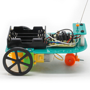 Kit de voiture télécommandée R3W6, jouet éducatif en plastique 27MHz pour expériences scientifiques, âge 7-9 ans - Product Image 1