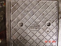 BS En124 B125 C250 D400 Canaux de drainage en fonte ductile à usage intensif Grilles de ravin pour les services de fabrication haut de gamme