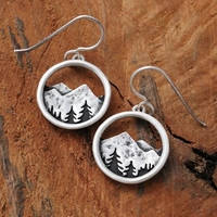 Boucles d'oreilles pendantes rondes couleur argent Montagne et pin pour femme, bijoux de mode pour mariage, cadeaux, boucles d'oreilles pendantes Alpine Dreamer