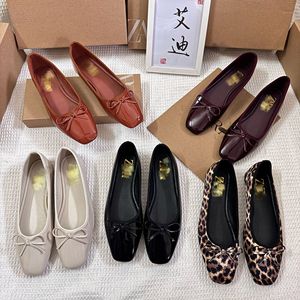 <span class=keywords><strong>Scarpe</strong></span> <span class=keywords><strong>basse</strong></span> singole, stile retrò francese con fiocco, <span class=keywords><strong>scarpe</strong></span> <span class=keywords><strong>basse</strong></span> da donna autunnali stile ballerina, disponibili ora per <span class=keywords><strong>scarpe</strong></span> da donna - Product Image 1
