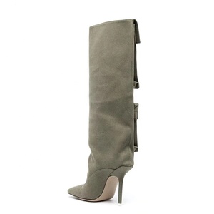 Botas de tacón fino hasta la rodilla para mujer, con bolsillos, punta cuadrada, tacón de aguja, ajuste ancho, botines largos de tela vaquera - Product Image 4