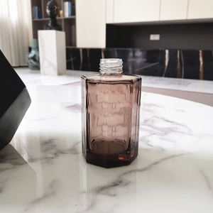 Bán buôn 200ml Rỗng sang trọng nước hoa khuếch tán chai hình lục giác hương thơm khuếch tán chai thủy tinh - Product Image 4