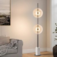 Lampe de sol LED en marbre et fer de style nordique avec design ultra-fin pour salon, chambre et bureau