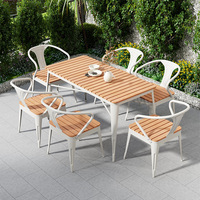 Ensemble de table et chaises de salle à manger d'extérieur moderne et portable, rectangulaire, en plastique, bois, fer forgé, imperméable, protection solaire, pour usage en cour