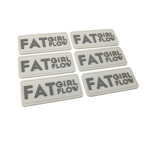 Parches de Goma Termoadhesivos con Relieve 3D Personalizados, Etiquetas Decorativas Suaves con Letras y Logotipos Personalizados para Ropa - Product Image 5