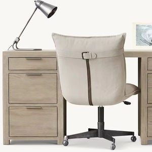 Scrivania da Ufficio in Legno Massello dal Design Moderno e Minimalista con Cassetti per Archiviazione - Product Image 1