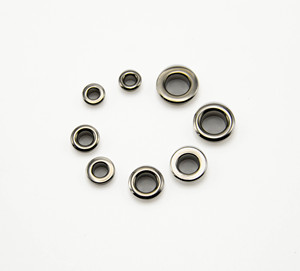 عالية الجودة شقة قوس الصلب الثقوب قابل للغسل ومطلية أزرار معدنية المصنع مباشرة بالجملة - Product Image 4