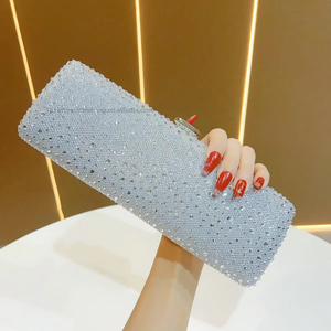 Nouveau style Sac de soirée en polyester style rétro européen-américain haut de gamme, entièrement orné de diamants français brillants, Tanjing - Product Image 1