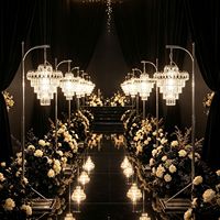 Lumières de mariage, éclairage de chemin de mariage, or et argent, décor d'arche de fond de scène de mariage, lustre de mariage, lampes de sol