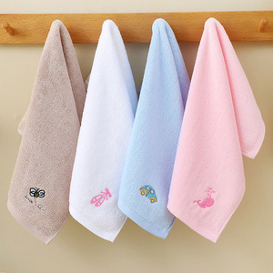 <span class=keywords><strong>Serviette</strong></span> pour enfants brodée 100% coton |   <span class=keywords><strong>Serviette</strong></span> de visage pour bébé douce et absorbante pour une utilisation en <span class=keywords><strong>maternelle</strong></span> et en extérieur |   <span class=keywords><strong>Serviette</strong></span> personnalisée pour enfants - Product Image 6
