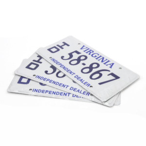 Placa de Matrícula Inteligente de Vidrio con Logotipo Decorativo Personalizado en Relieve de Aluminio Antiguo al por Mayor - Product Image 1