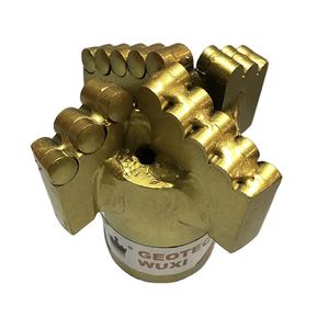 Umur panjang 5 5/8 Dia Mata Drag <span class=keywords><strong>Pdc</strong></span> non-coring, <span class=keywords><strong>API</strong></span> Reg 2 3/8 "4-Blade. Mata bor sumur air ulir Pin - Product Image 3