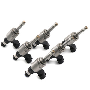 Inyectores de Combustible Directos 23250-0P090 23209-0P090 para Toyota Corolla Levin 1.2T Diésel - Product Image 1