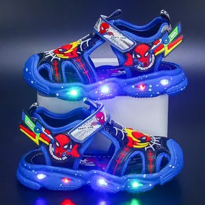 <span class=keywords><strong>Sandales</strong></span> de sport LED d'été pour garçons, motif <span class=keywords><strong>Spiderman</strong></span>, chaussures de plage décontractées, semelle souple, chaussures pour enfants - Product Image 2