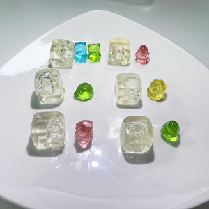 <span class=keywords><strong>Cubo</strong></span> de hielo <span class=keywords><strong>4D</strong></span> gomoso con etiqueta privada al por mayor con animal gomoso en el interior de la fábrica de China - Product Image 3