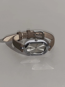 Reloj de Pulsera para Dama, Estilo Mid-Century, Color Gris Plateado, Lujo Ligero, Vintage, Moderno, Exquisito, Textura de Alta Belleza, Cuarzo - Product Image 4