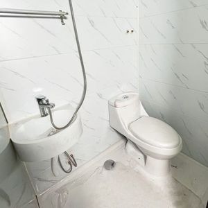 Offre Spéciale Maison conteneur préfabriquée 1 chambre <span class=keywords><strong>à</strong></span> coucher Pack plat simple avec toilette et salle de bain pour les ateliers d'immeubles de bureaux - Product Image 6