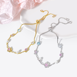 Bracelet chaîne plaqué or en forme de fleur avec zircon et perle d'imitation pour femme, style mignon, cadeau - Product Image 3