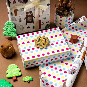 Papel de Regalo Reversible con Tema de Animales del Bosque, 17 Pulgadas x 16.5 Pies, Papel Ecológico para Manualidades - Product Image 5