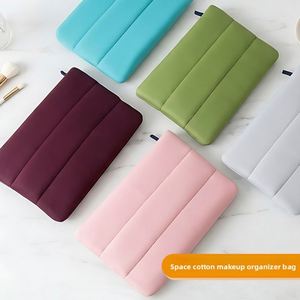 Grande capacité, multifonctionnelle, portable, légère, trousse de toilette en néoprène, écologique, trousse à maquillage imperméable, pochette cosmétique - Product Image 3