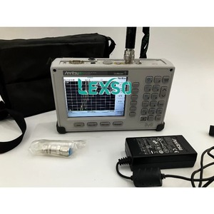 เครื่องวิเคราะห์สายเคเบิลและเสาอากาศ Anritsu S331d พร้อมอะแดปเตอร์ไฟฟ้าและชุดอุปกรณ์สอบเทียบ - Product Image 4