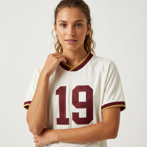 Camiseta de Fútbol Unisex del Equipo de España Two Stars, Cuello en V Blanco, Número 19 Color Granate, Impresión Digital, Manga Corta, Corte Regular, 100% Poliéster - Product Image 4