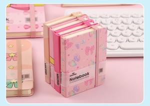 Quaderno A5 con <span class=keywords><strong>Copertina</strong></span> <span class=keywords><strong>Rigida</strong></span> Personalizzata, Stampa Fiocco Rosa alla Moda, Regalo per Ufficio all'Ingrosso - Product Image 3