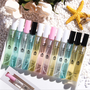 Spray <span class=keywords><strong>de</strong></span> Fragancia con Aroma a <span class=keywords><strong>Colonia</strong></span> Versión Q, Aroma a Vetiver para Hombre y <span class=keywords><strong>Mujer</strong></span>, Fragancia Ligera <span class=keywords><strong>de</strong></span> Larga Duración, Tamaño <span class=keywords><strong>de</strong></span> Muestra en Tubo <span class=keywords><strong>de</strong></span> Ensayo - Product Image 1
