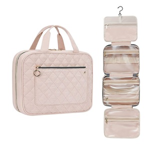 Bolsa de Aseo de Viaje Impermeable con Logotipo Personalizado Rosa, Organizador Elegante para Maquillaje, Cosméticos y Artículos de Aseo Diarios Durante Viajes - Product Image 6