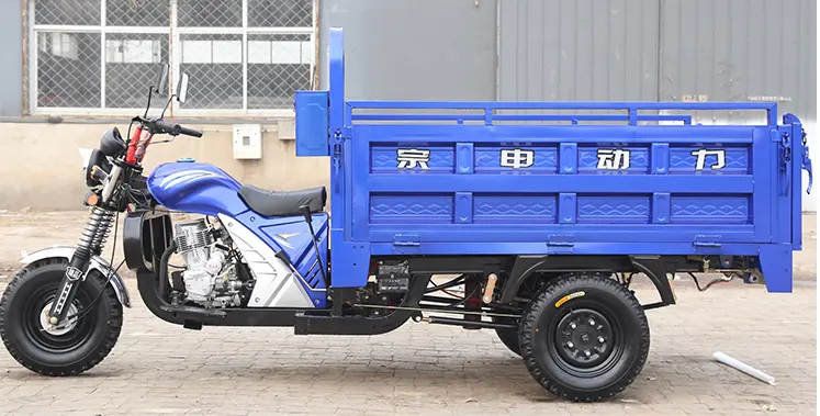 オートバイ貨物三輪車150cc 200cc三輪電動トゥクトゥク2023年中国