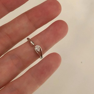 Anillo Abierto de Plata Pura S925 para Mujer, Diseño de Nicho Romántico con Gota de Hielo y Circonita en Forma de Gota de Agua, Estilo Minimalista Apilable - Product Image 3