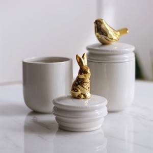 Home Decorations Food Storage Tanks Ceramic Cookie Sealed Can Storage Jar With Design Lid