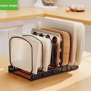 Scaffale Regolabile in Metallo per Ciotole, Piatti, Pentole e Stampi per Torte - Organizer Moderno per Armadietti e Piani di Lavoro - Product Image 5